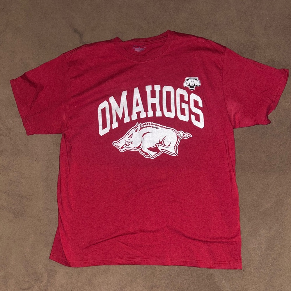 Red Omahogs Graphic T-Shirt